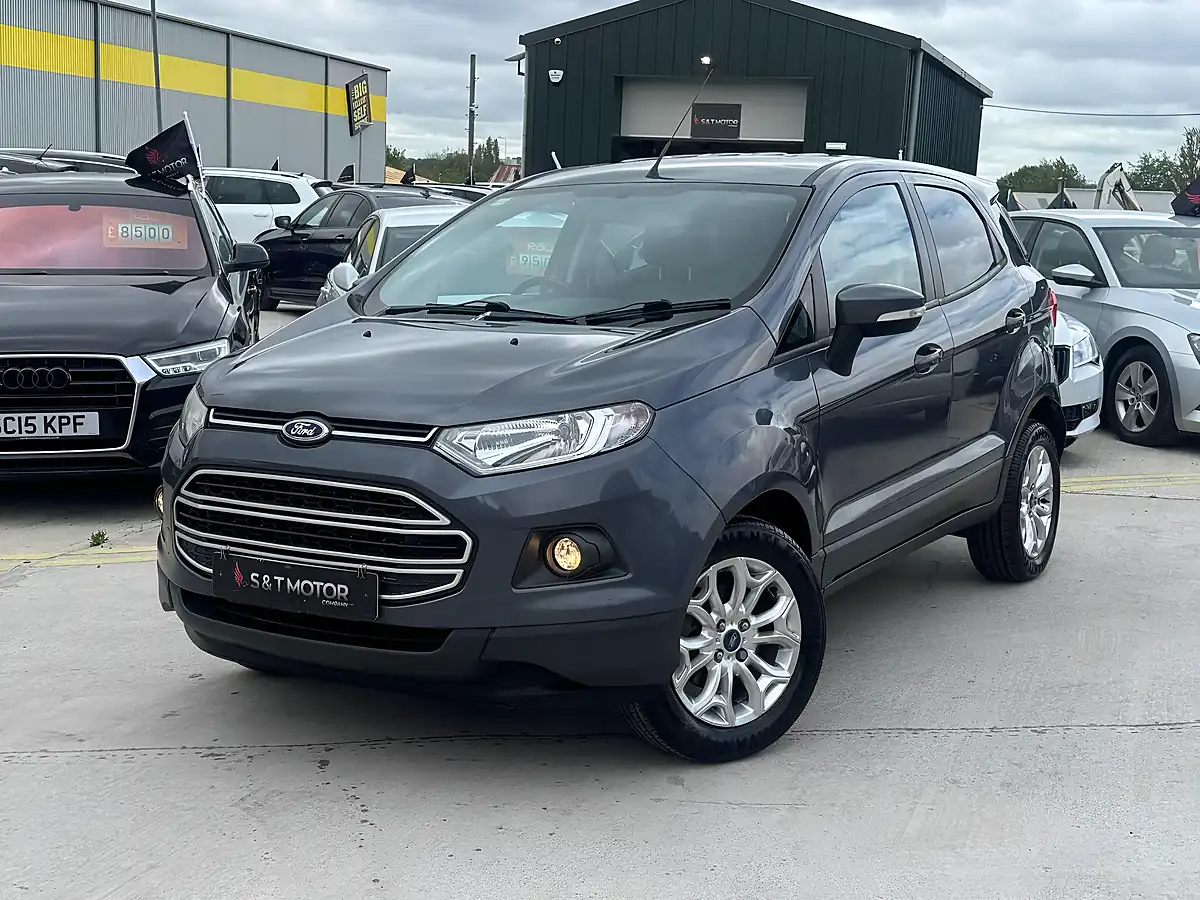 Used 2016 Ford Ecosport Zetec Grey - Interior and Exterior details 4