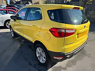 Used 2016 Ford Ecosport Zetec Yellow - Interior and Exterior details 6