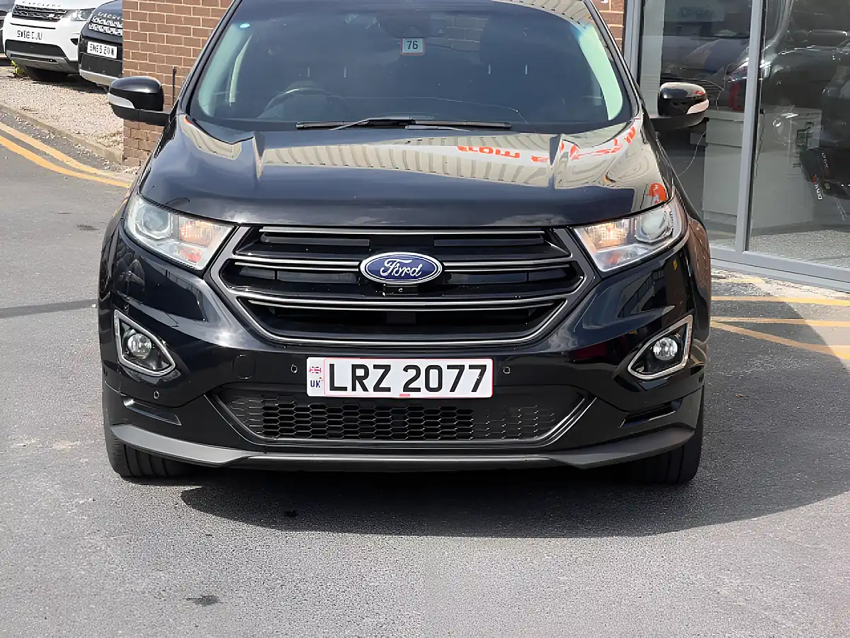 Used 2016 Ford Edge Sport Black - Interior and Exterior details 3