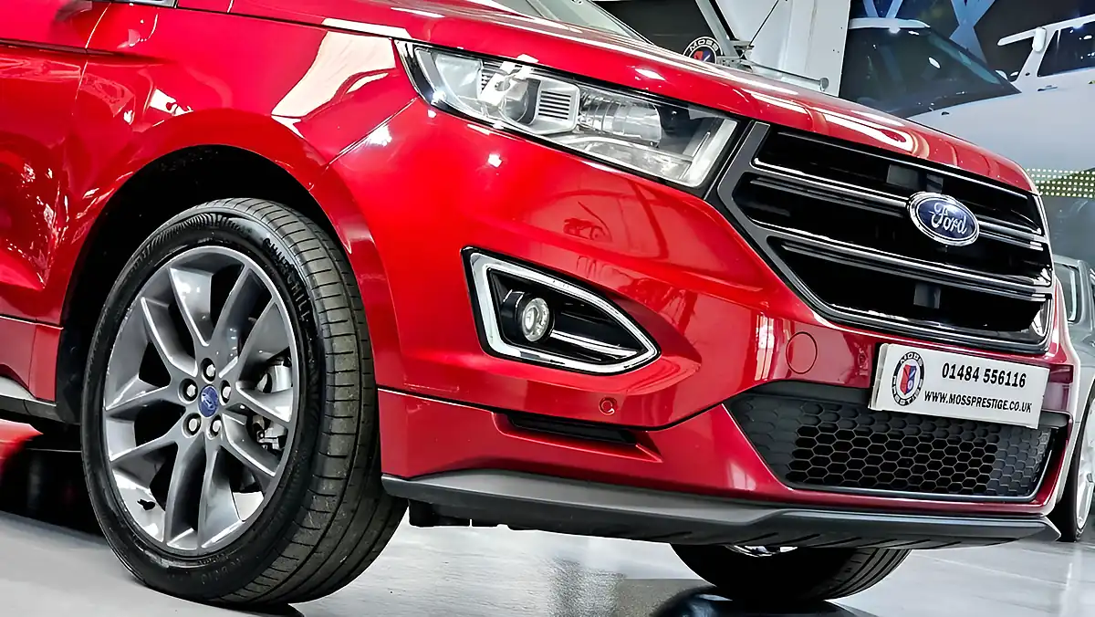 Used 2016 Ford Edge Sport Red - Interior and Exterior details 11