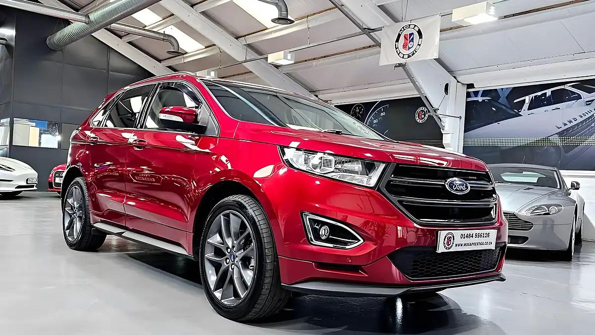 Used 2016 Ford Edge Sport Red - Interior and Exterior details 8