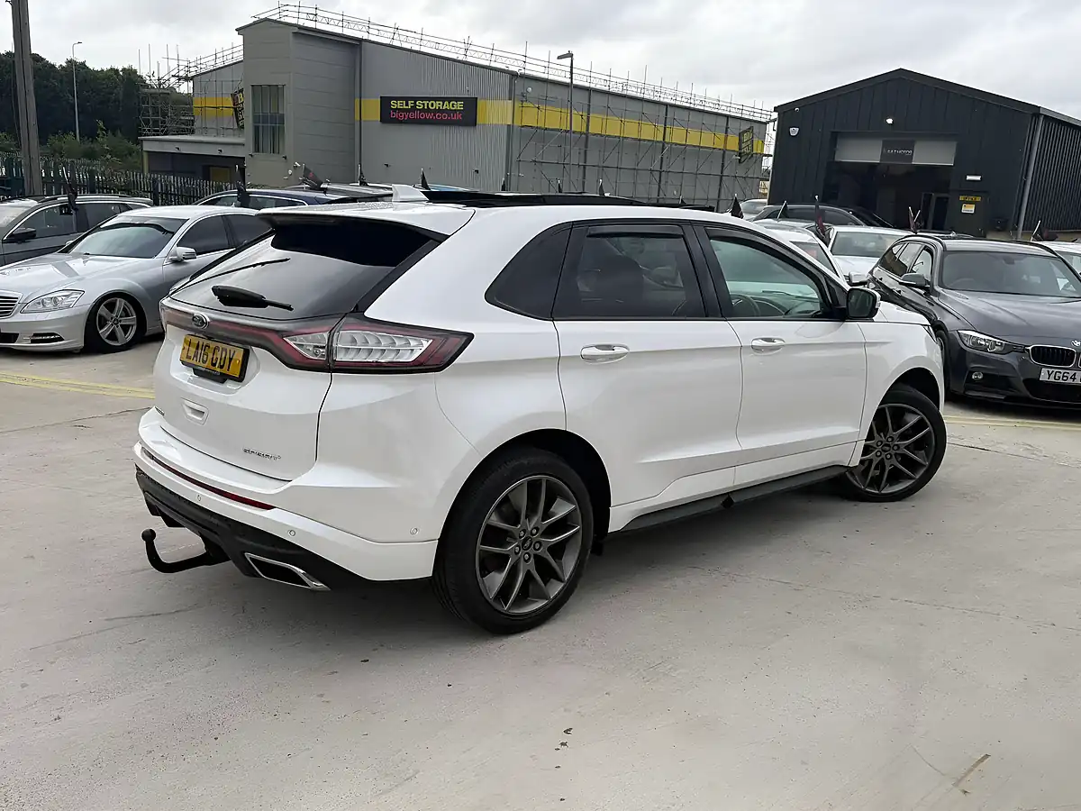 Used 2016 Ford Edge Sport White - Interior and Exterior details 10