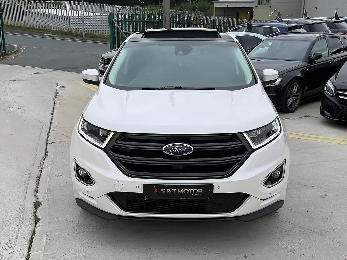 Used 2016 Ford Edge Sport White - Interior and Exterior details 3