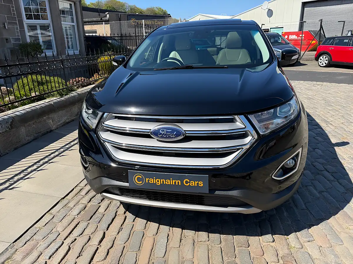 Used 2016 Ford Edge Titanium Shadow Black - Interior and Exterior details 13