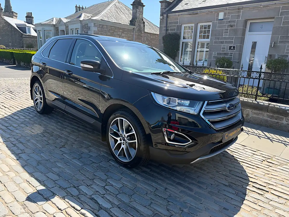 Used 2016 Ford Edge Titanium Shadow Black - Interior and Exterior details 7