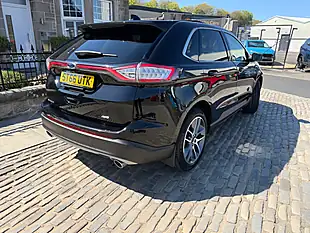 Used 2016 Ford Edge Titanium Shadow Black - Interior and Exterior details 9