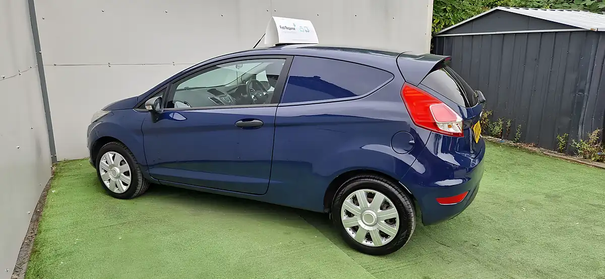 Used 2016 Ford Fiesta Base Blue - Interior and Exterior details 5