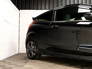 Used 2016 Ford Fiesta ST-2 Black - Interior and Exterior details 18