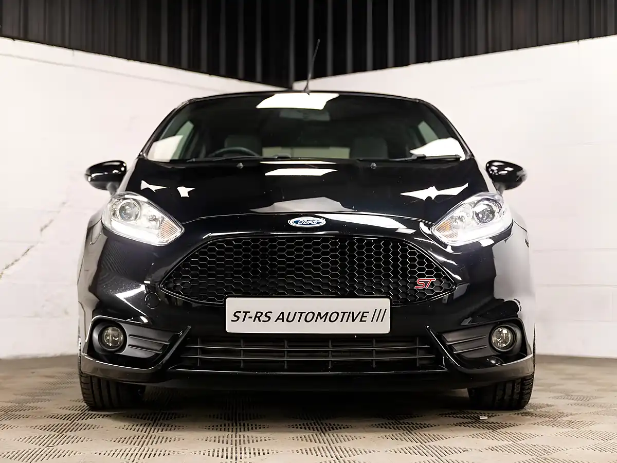 Used 2016 Ford Fiesta ST-2 Black - Interior and Exterior details 2