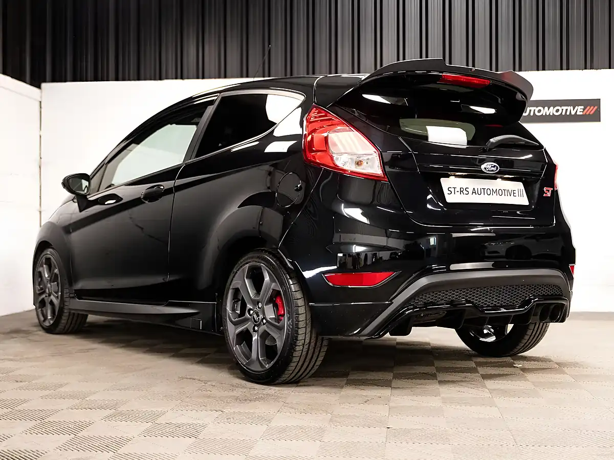 Used 2016 Ford Fiesta ST-2 Black - Interior and Exterior details 3