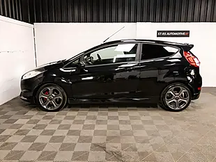 Used 2016 Ford Fiesta ST-2 Black - Interior and Exterior details 4