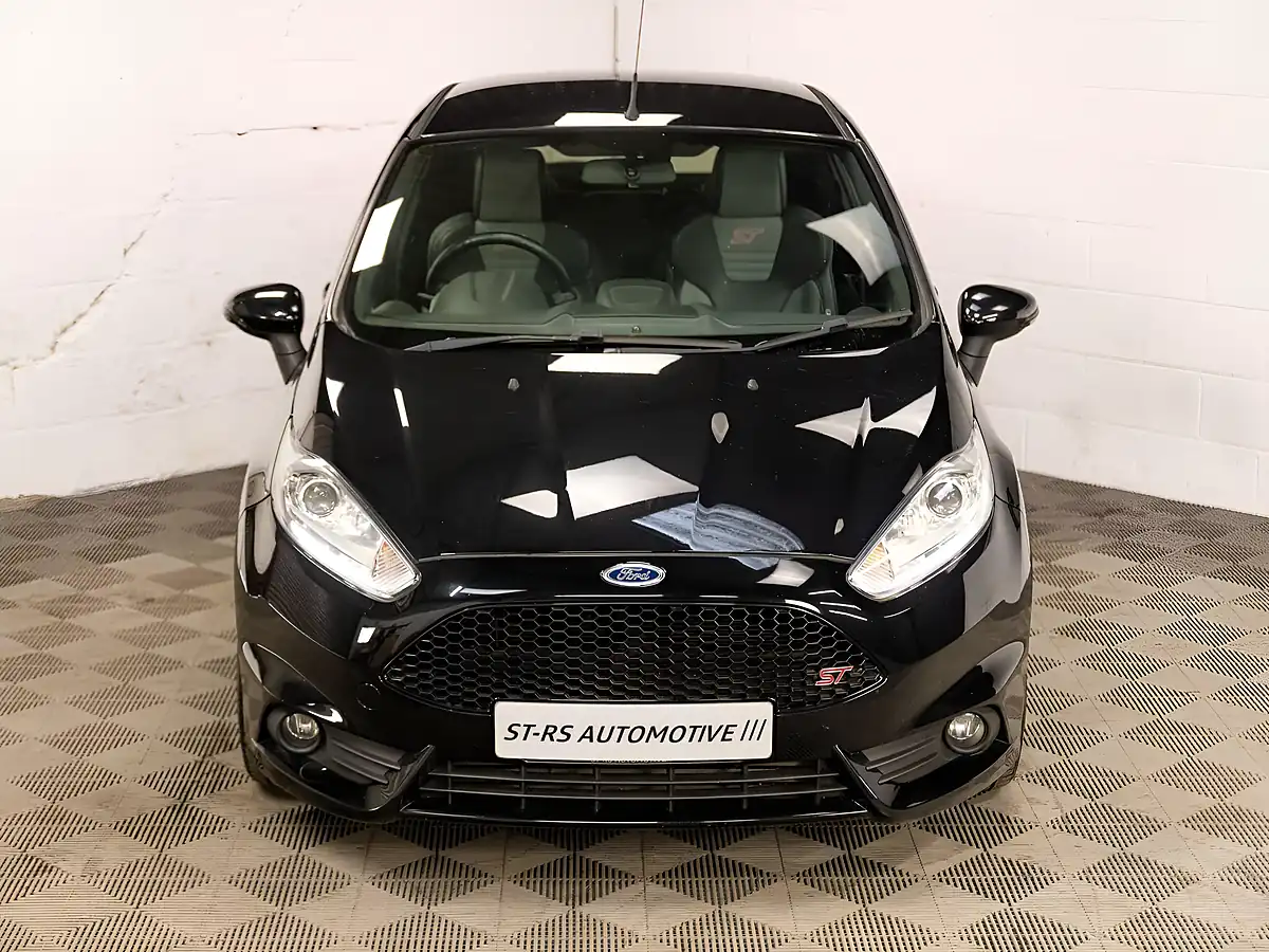 Used 2016 Ford Fiesta ST-2 Black - Interior and Exterior details 6