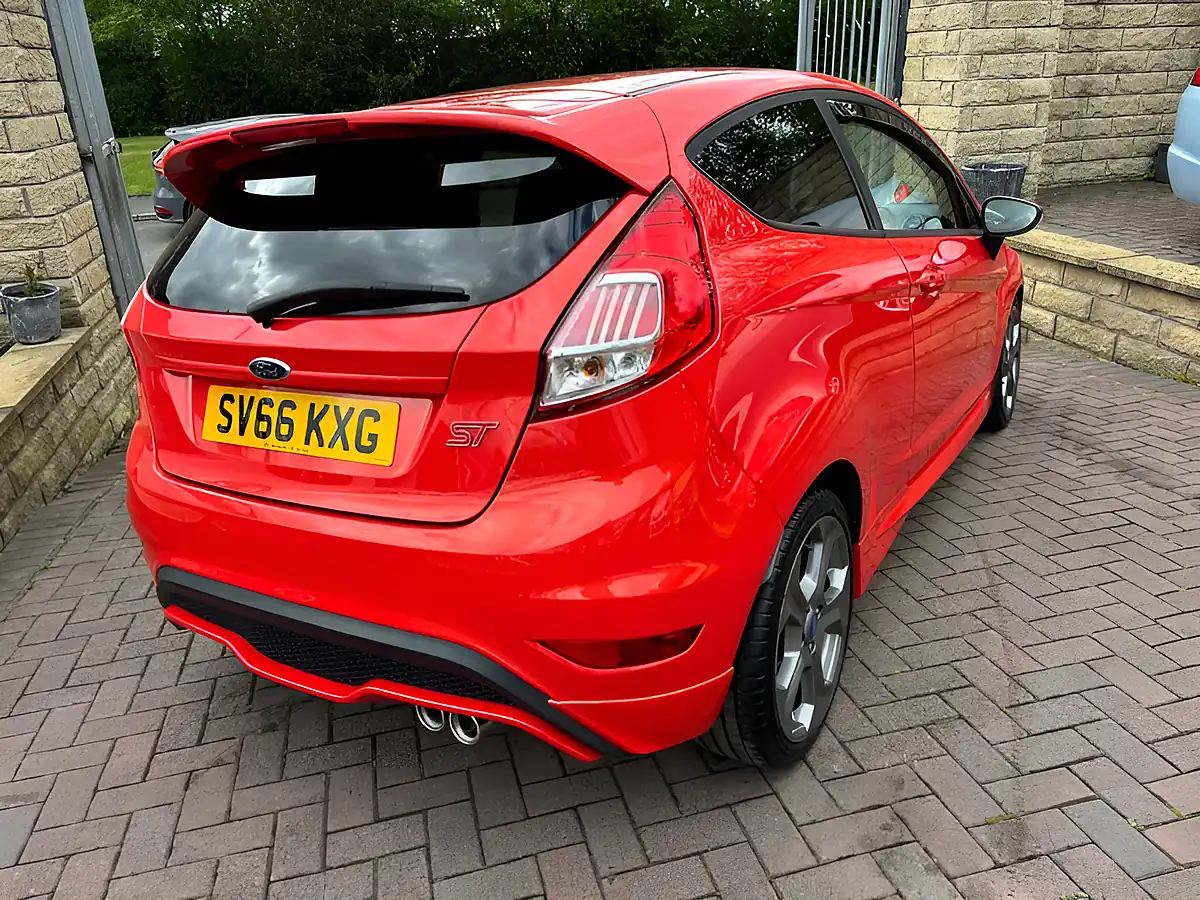 Used 2016 Ford Fiesta ST-2 Molten Orange - Interior and Exterior details 13