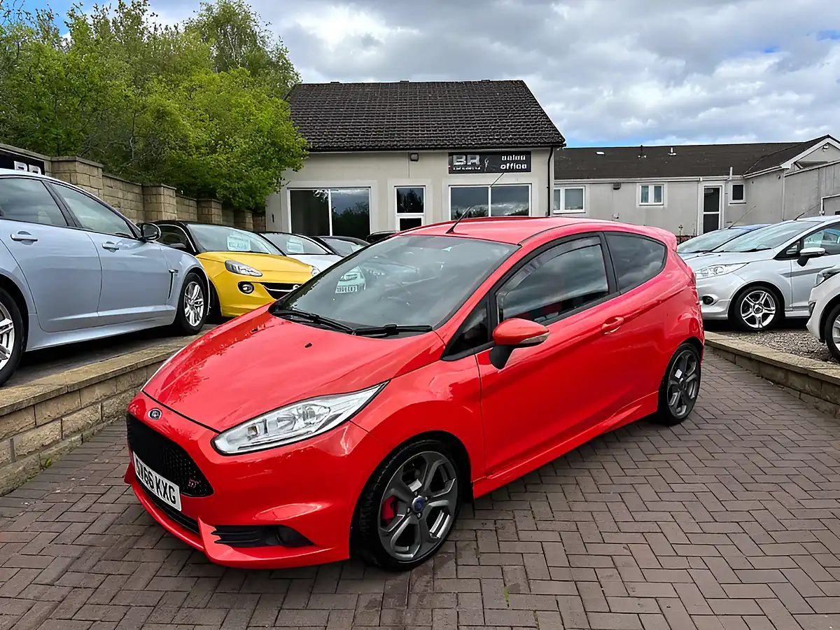 Used 2016 Ford Fiesta ST-2 Molten Orange - Interior and Exterior details 2