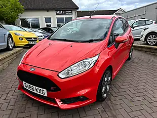 Used 2016 Ford Fiesta ST-2 Molten Orange - Interior and Exterior details 6
