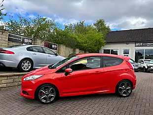 Used 2016 Ford Fiesta ST-2 Molten Orange - Interior and Exterior details 7