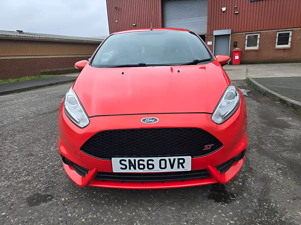 Used 2016 Ford Fiesta ST-2 Orange - Interior and Exterior details 2