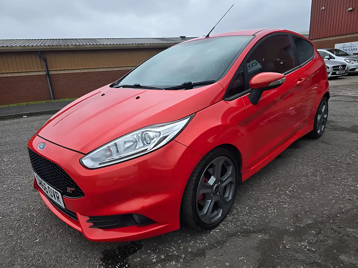 Used 2016 Ford Fiesta ST-2 Orange - Interior and Exterior details 3