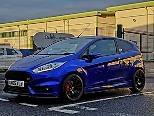 Used 2016 Ford Fiesta ST-2 Spirit Blue - Interior and Exterior details 16