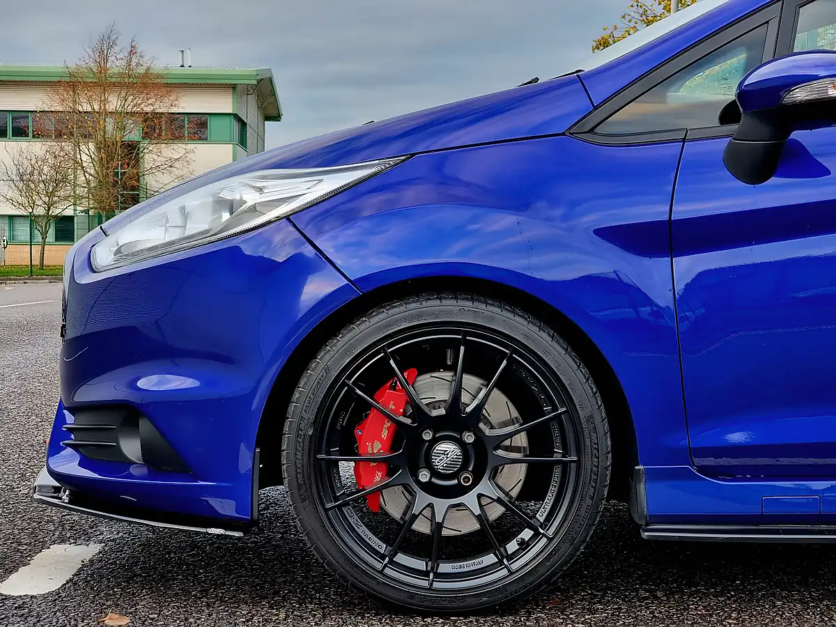 Used 2016 Ford Fiesta ST-2 Spirit Blue - Interior and Exterior details 19