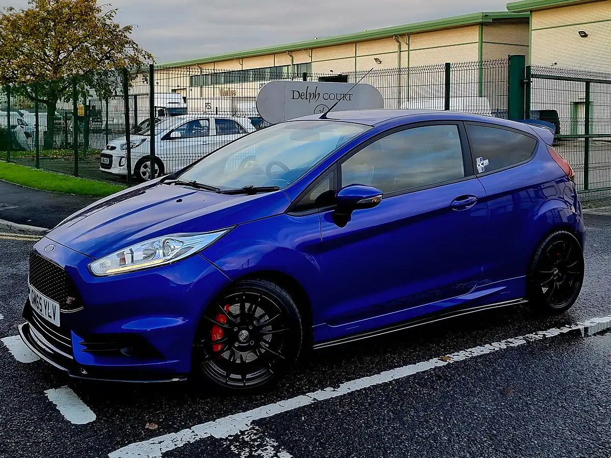 Used 2016 Ford Fiesta ST-2 Spirit Blue - Interior and Exterior details 20