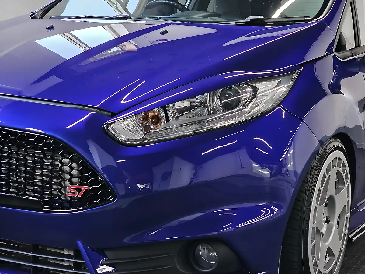 Used 2016 Ford Fiesta ST-2 Spirit Blue - Interior and Exterior details 11
