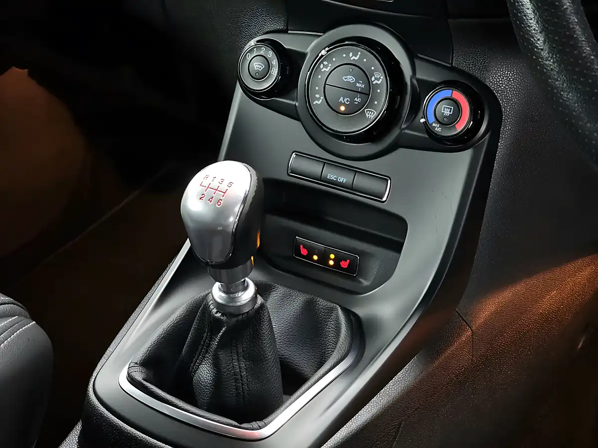 Used 2016 Ford Fiesta ST-2 Spirit Blue - Interior and Exterior details 14