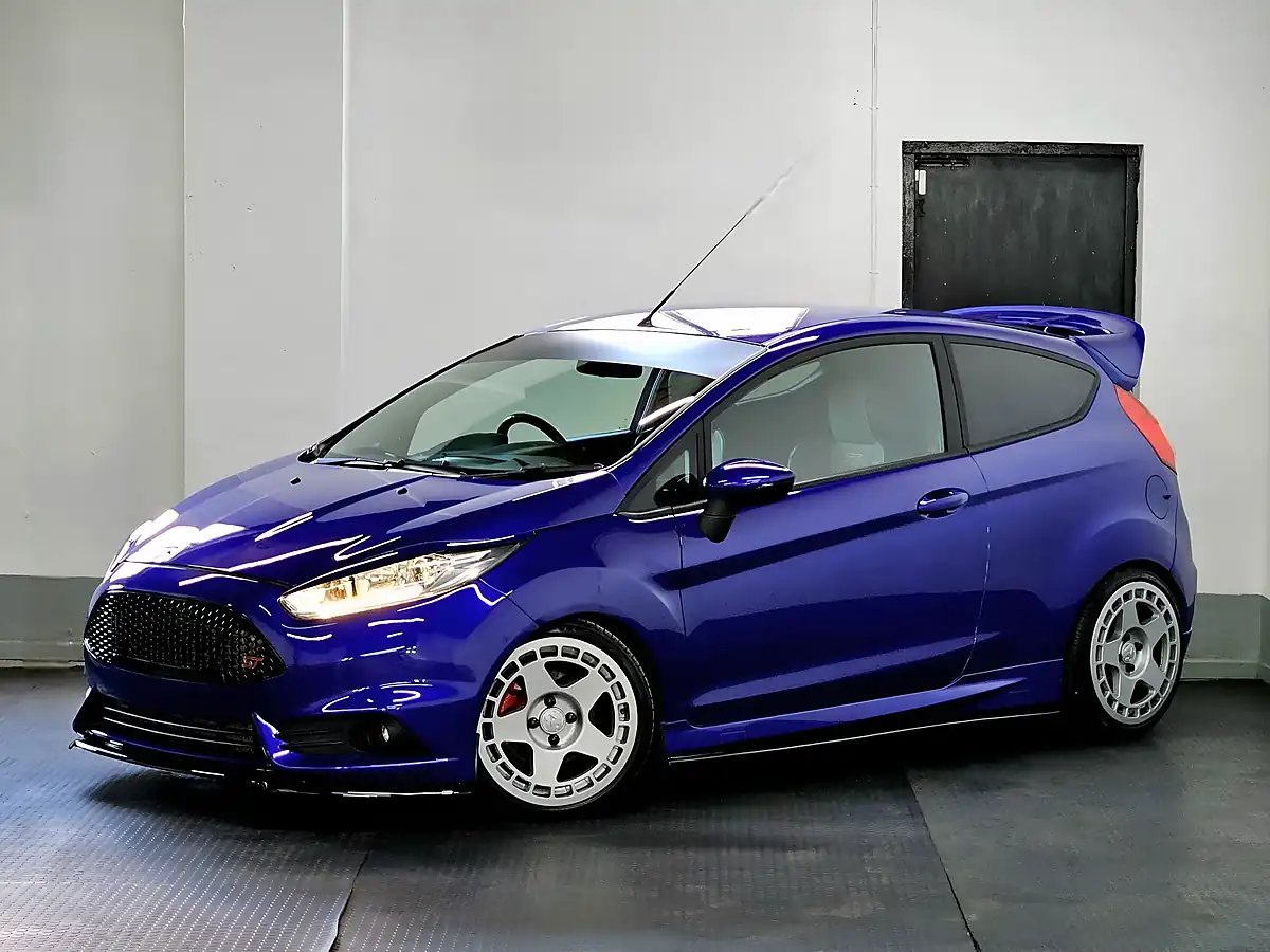 Used 2016 Ford Fiesta ST-2 Spirit Blue - Interior and Exterior details 2