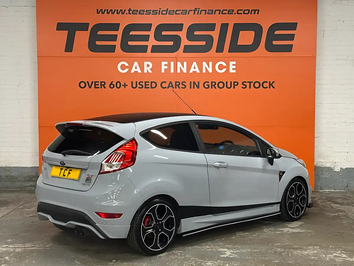Used 2016 Ford Fiesta ST-200 Grey - Interior and Exterior details 4