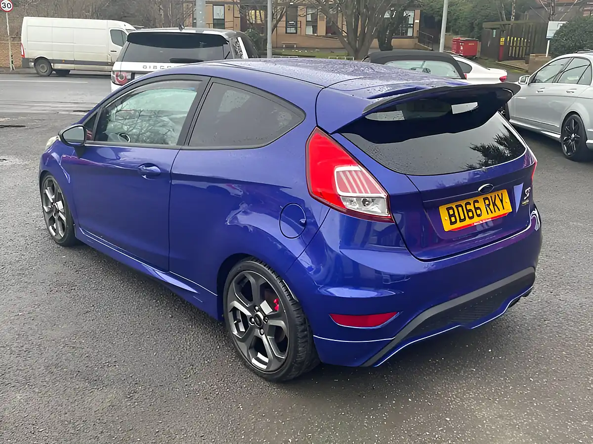 Used 2016 Ford Fiesta ST-3 Blue - Interior and Exterior details 6