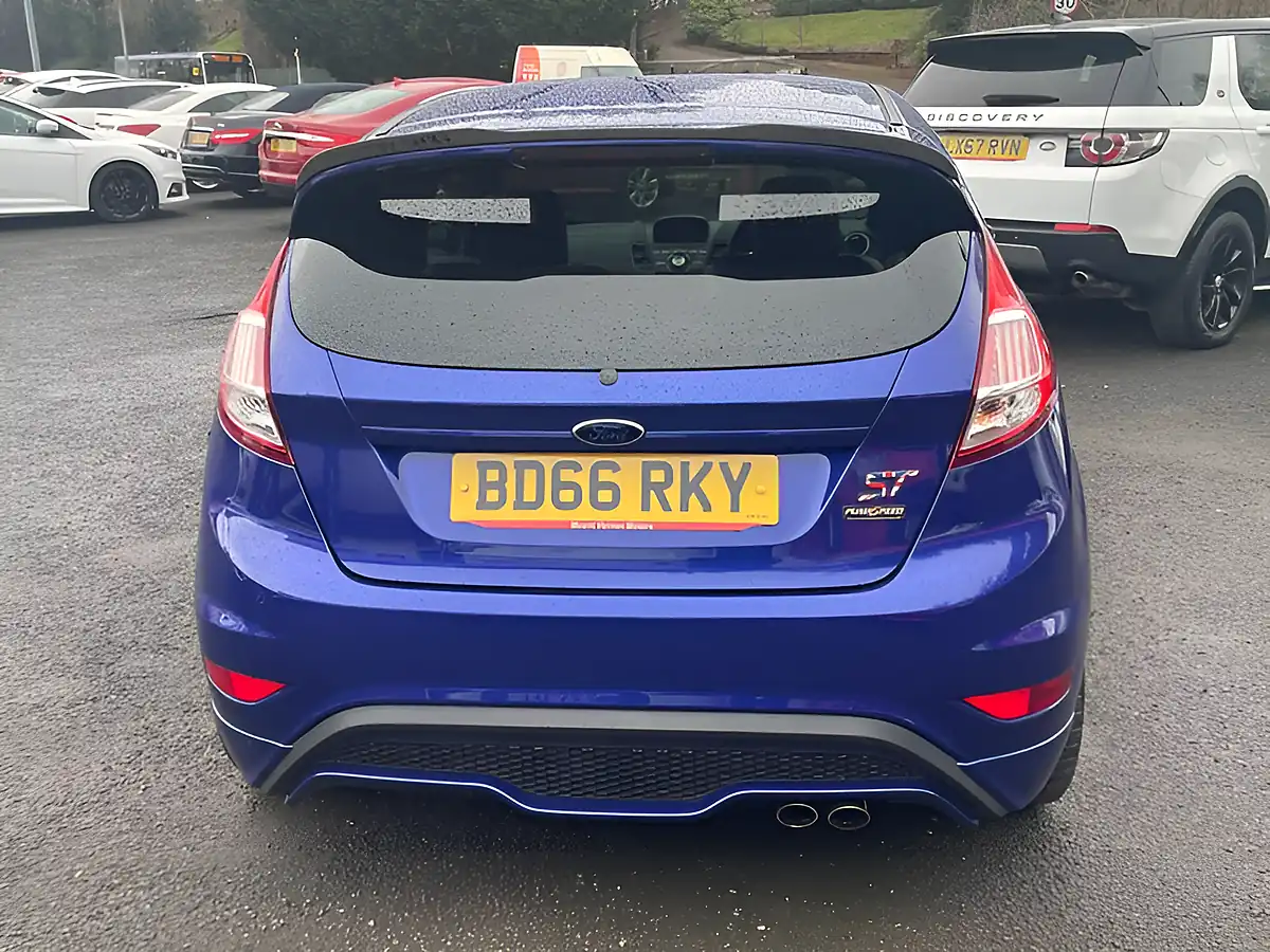 Used 2016 Ford Fiesta ST-3 Blue - Interior and Exterior details 7