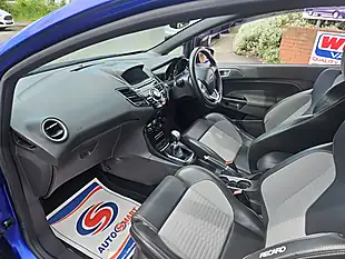 Used 2016 Ford Fiesta ST-3 Blue - Interior and Exterior details 12