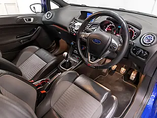 Used 2016 Ford Fiesta ST-3 Blue - Interior and Exterior details 11