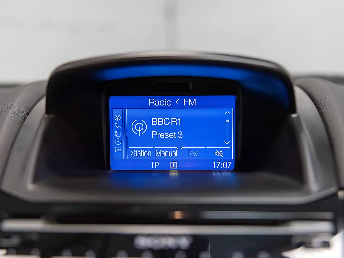 Used 2016 Ford Fiesta ST-3 Blue - Interior and Exterior details 20
