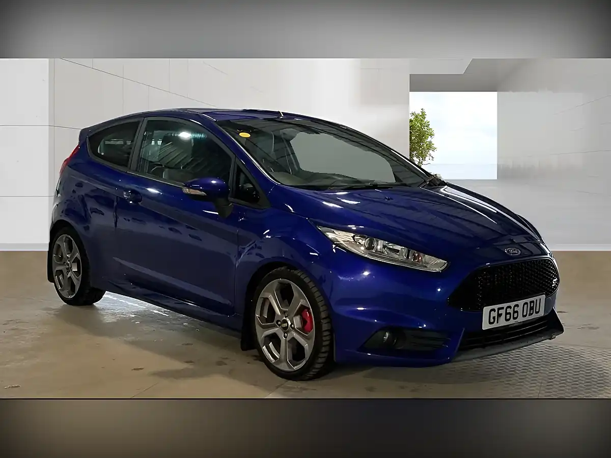 Used 2016 Ford Fiesta ST-3 Blue - Interior and Exterior details 4