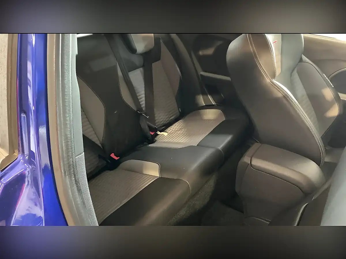 Used 2016 Ford Fiesta ST-3 Blue - Interior and Exterior details 8