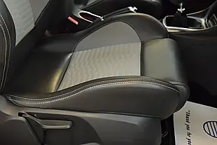 Used 2016 Ford Fiesta ST-3 Blue - Interior and Exterior details 10