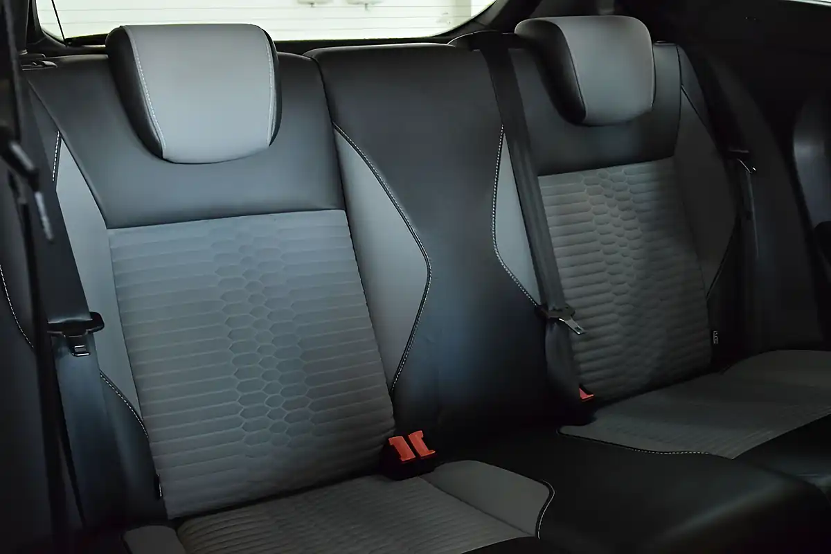 Used 2016 Ford Fiesta ST-3 Blue - Interior and Exterior details 13