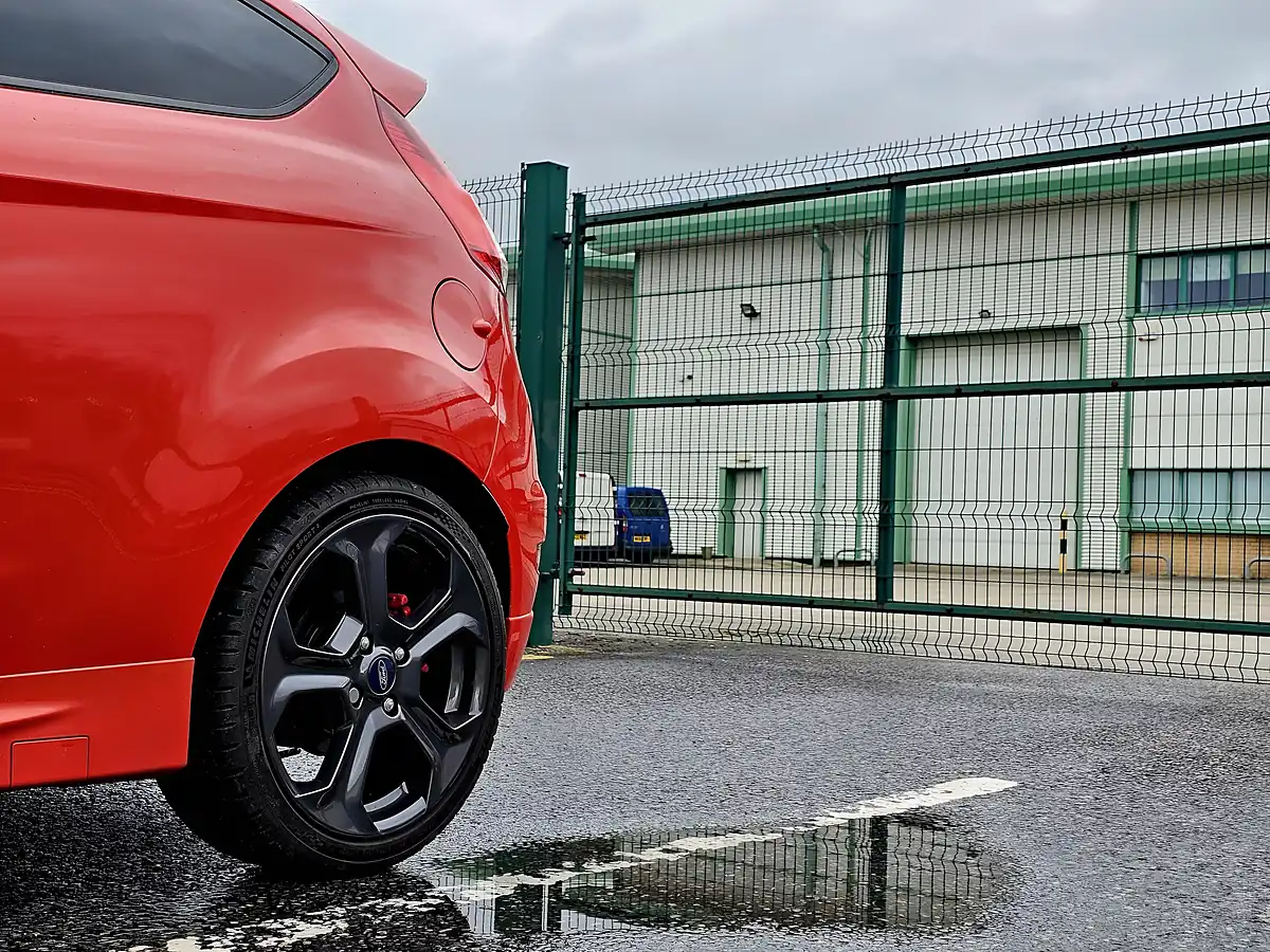 Used 2016 Ford Fiesta ST-3 Molten Orange - Interior and Exterior details 10