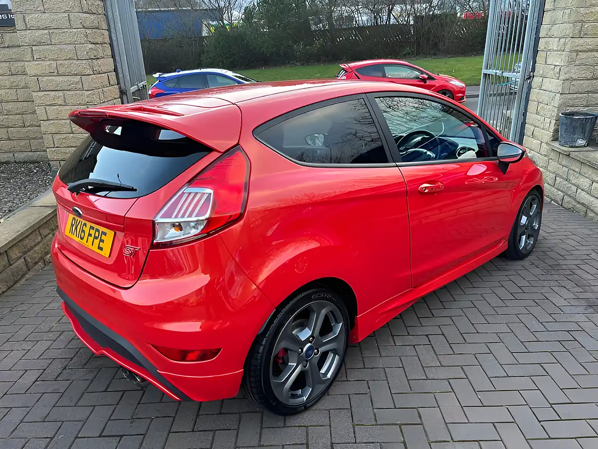 Used 2016 Ford Fiesta ST-3 Orange - Interior and Exterior details 10