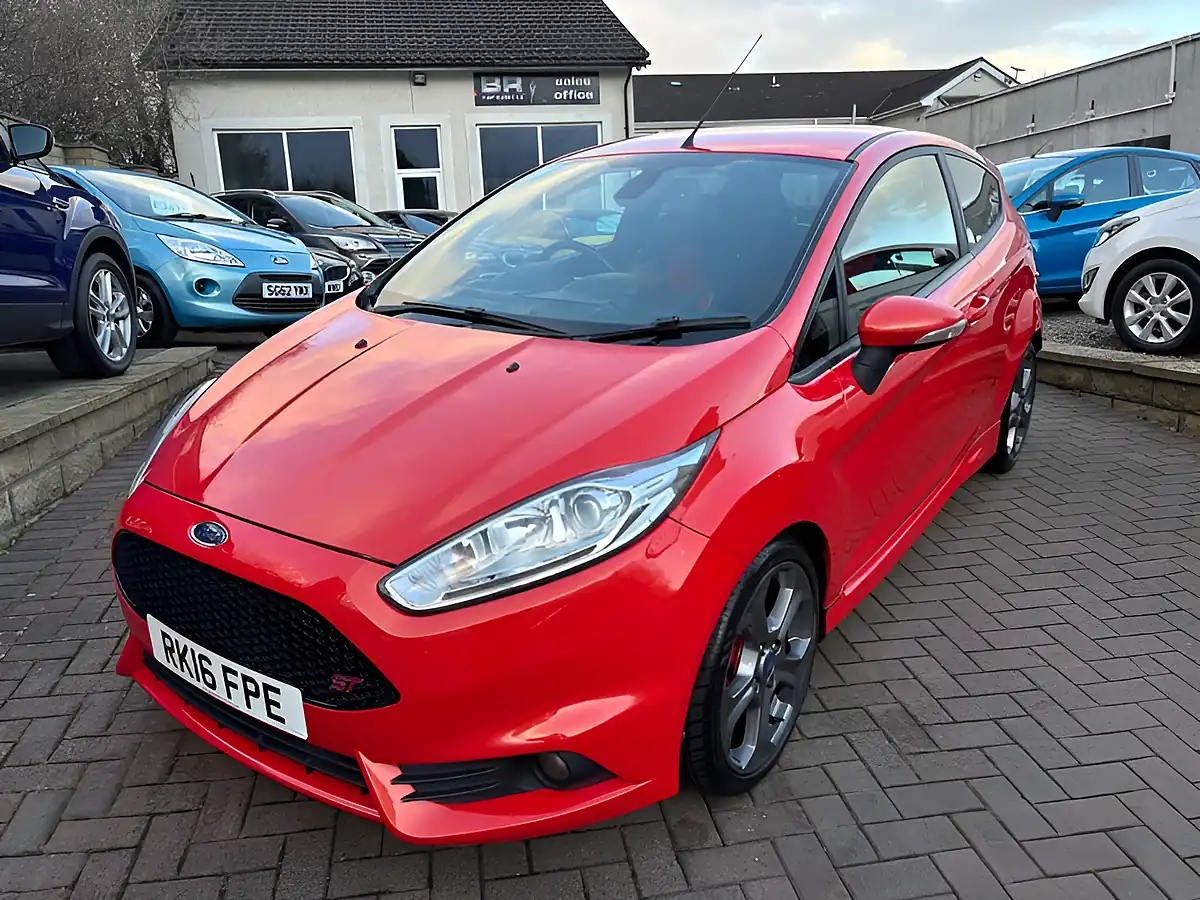 Used 2016 Ford Fiesta ST-3 Orange - Interior and Exterior details 4