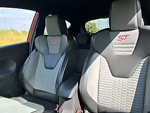 Used 2016 Ford Fiesta ST-3 Orange - Interior and Exterior details 17