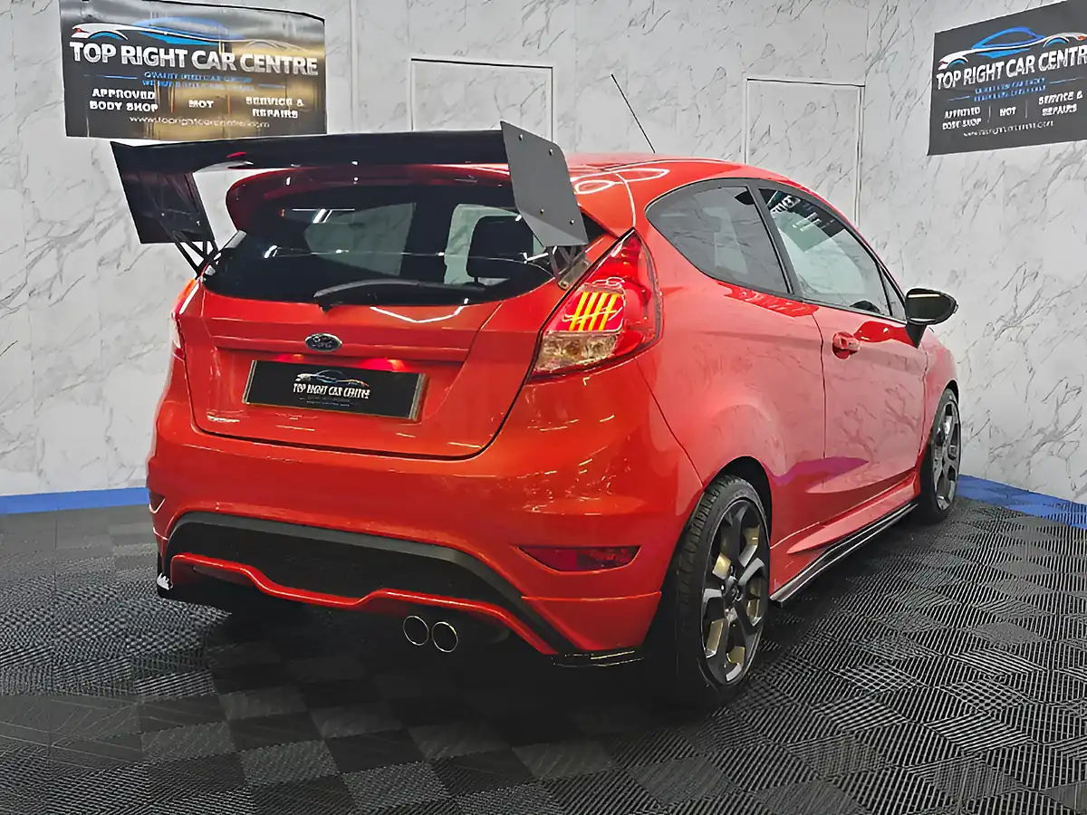Used 2016 Ford Fiesta ST-3 Orange - Interior and Exterior details 11