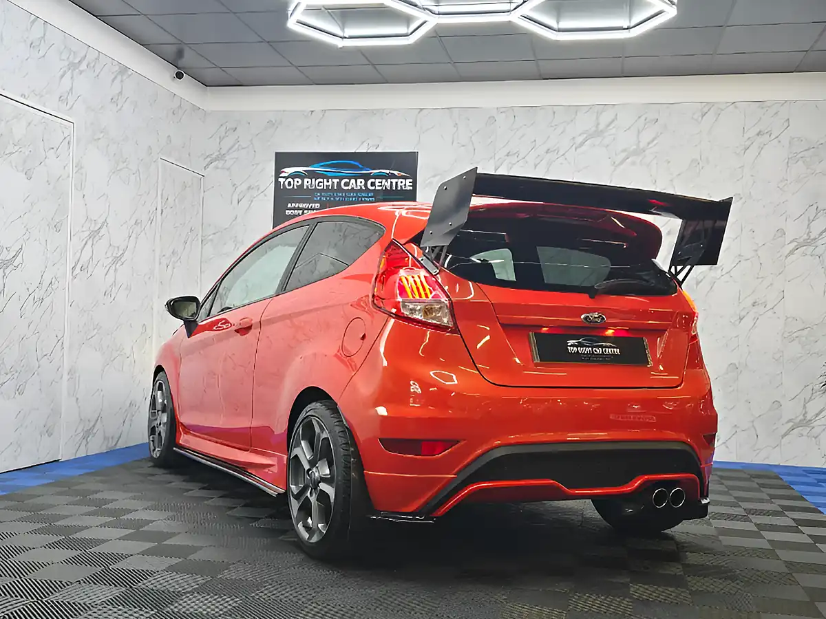 Used 2016 Ford Fiesta ST-3 Orange - Interior and Exterior details 9