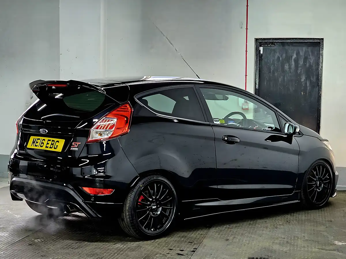 Used 2016 Ford Fiesta ST-3 Panther Black - Interior and Exterior details 5