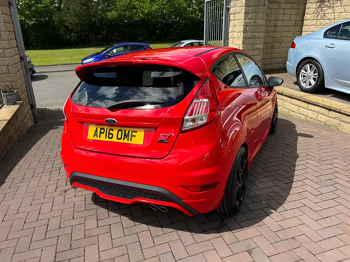 Used 2016 Ford Fiesta ST-3 Red - Interior and Exterior details 10