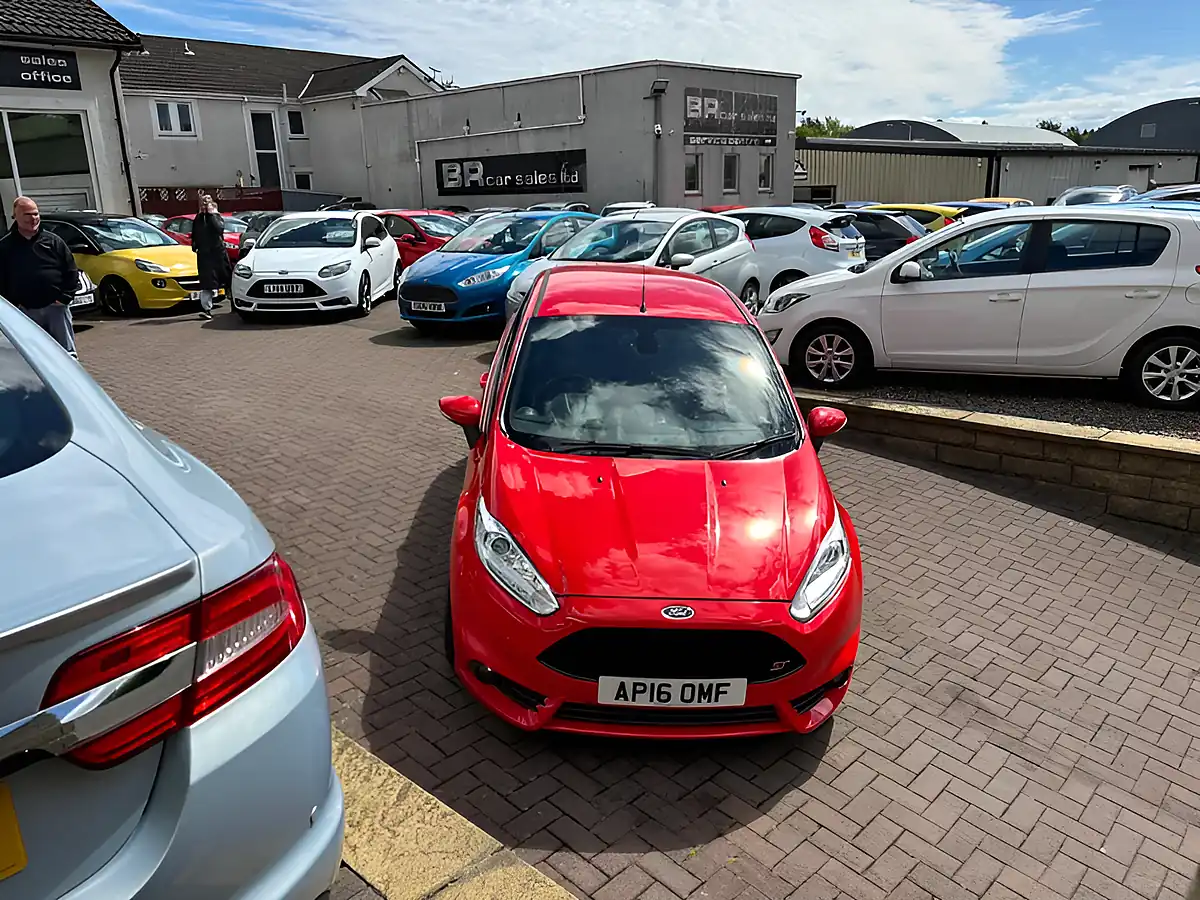 Used 2016 Ford Fiesta ST-3 Red - Interior and Exterior details 15