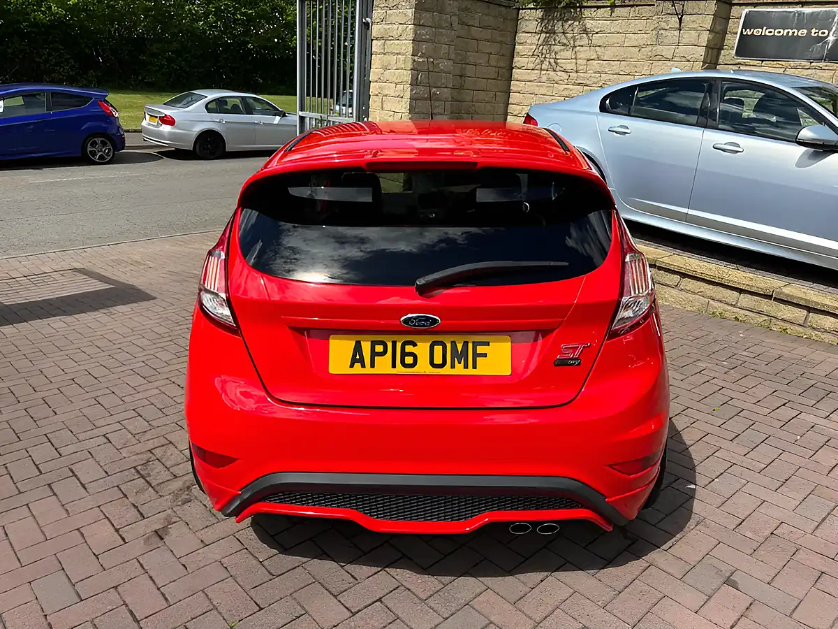 Used 2016 Ford Fiesta ST-3 Red - Interior and Exterior details 9