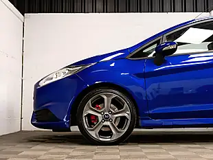 Used 2016 Ford Fiesta ST-3 Spirit Blue - Interior and Exterior details 14