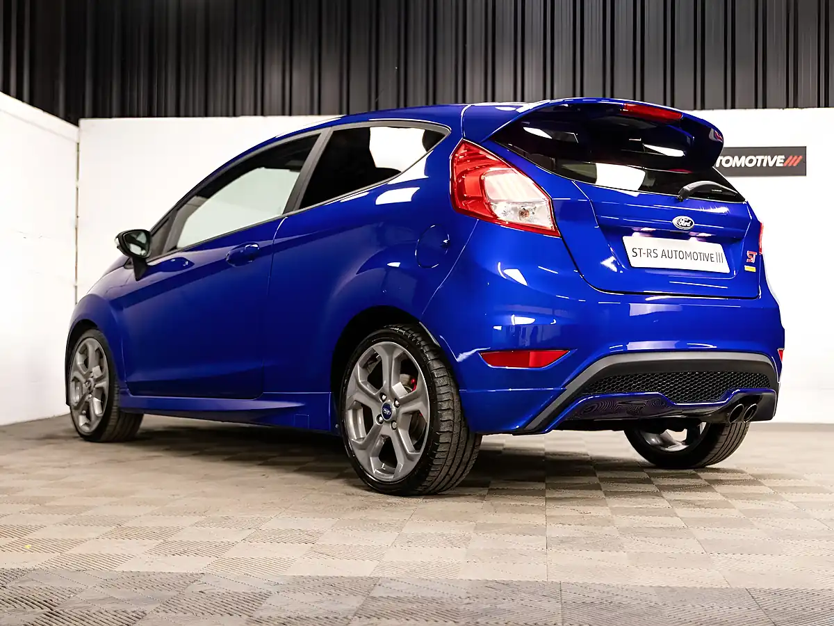 Used 2016 Ford Fiesta ST-3 Spirit Blue - Interior and Exterior details 3